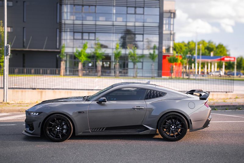 Ford Mustang (2024) GT 5.0 V8 DPH - fotka 8 z 22