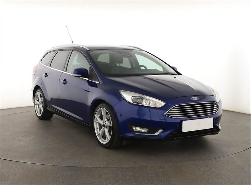Ford Focus (2015) 1.5 EcoBoost, Xenony, Tempomat - fotografie inzerátu
