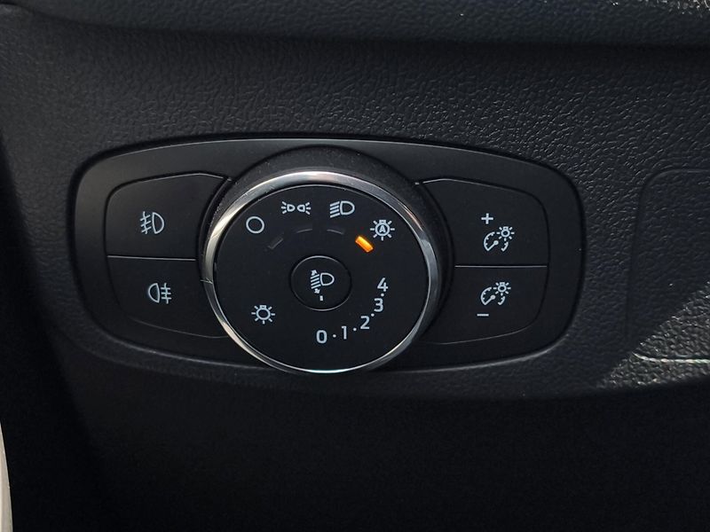Ford Focus (2022) ST-Line 1.5 EcoBlue 88kW, ČR, - fotka 16 z 27