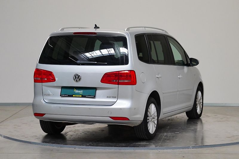 Volkswagen Touran - fotka 3 z 6