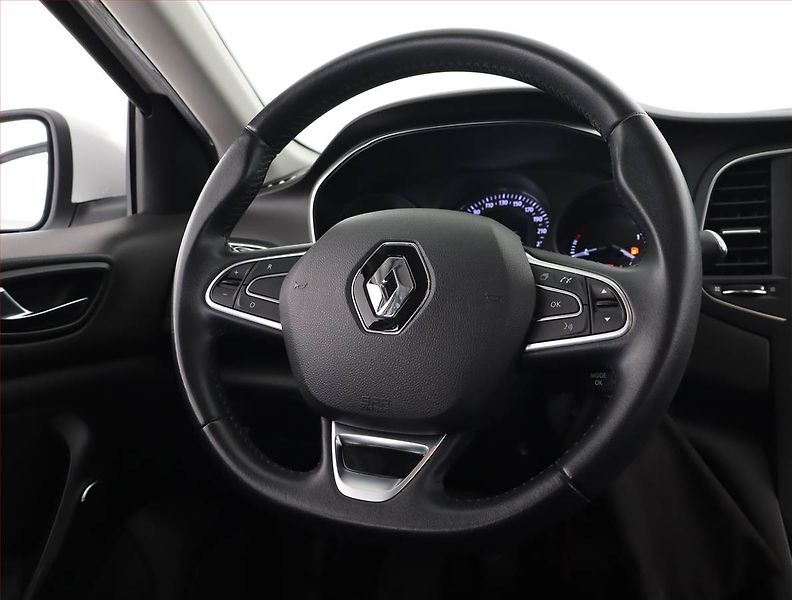 Renault Mégane (2020) 1.5 Blue dCi, Tempomat - fotka 14 z 19