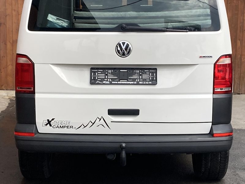 Volkswagen Transporter (2017) T6 2.0TDi 4MOTION California  - fotka 8 z 29