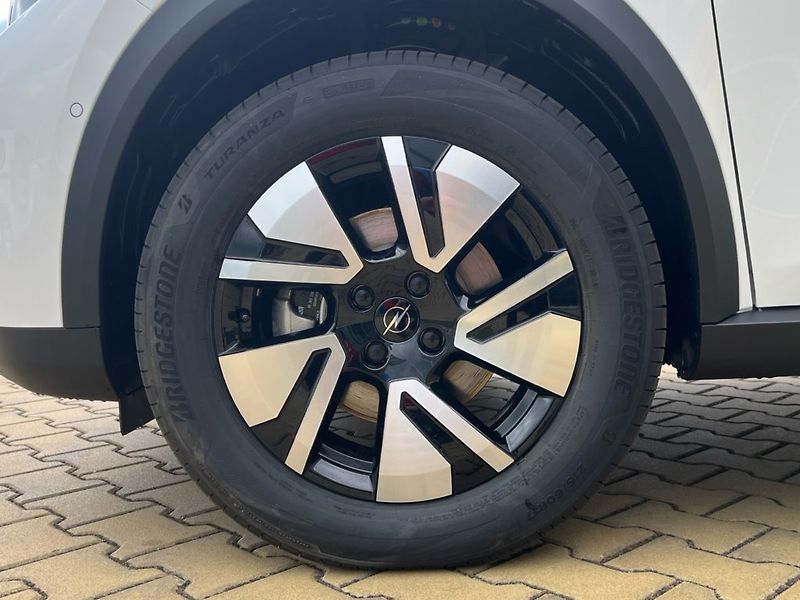 Opel Frontera (2026) GS Hybrid 1.2T (81kW/110k) - fotka 21 z 21