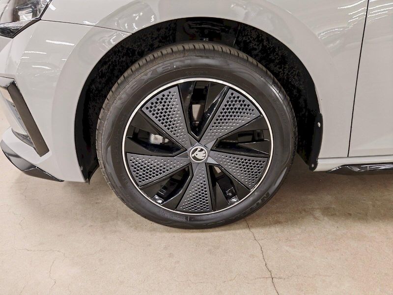 Škoda Scala (2025) 1.0 TSI 85 kW DSG Monte Carlo - fotka 29 z 29