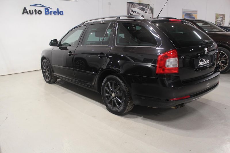 Škoda Octavia (2010) 1.4 TSI 90kW Nez.Topení - fotka 10 z 31