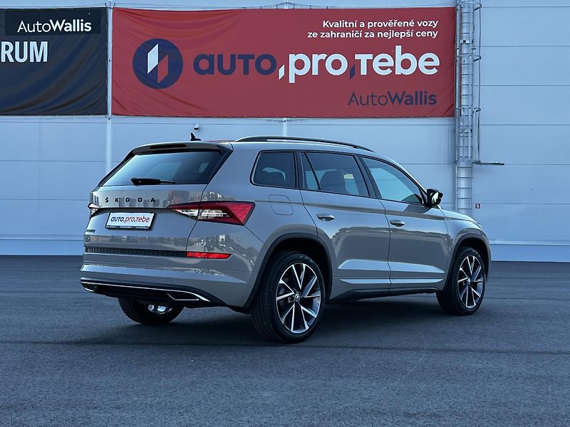Škoda Kodiaq 2.0TDI DSG 110KW Sportline DPH - fotka 4 z 25