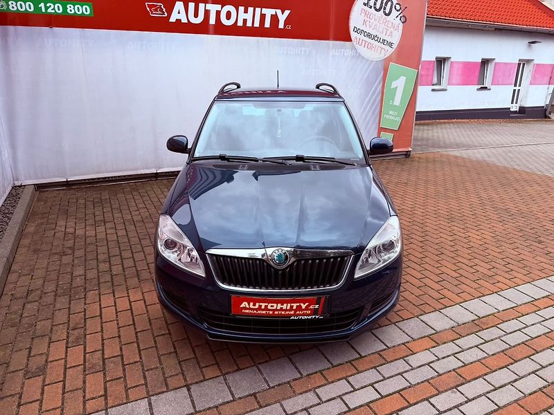 Škoda Fabia 1.2 TSi Family, Serviska, Auto - fotka 2 z 25