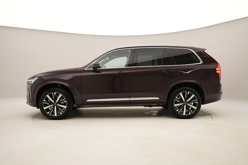 Volvo XC90 (2026) B5 AWD AUT CORE 7míst - fotka 9 z 56