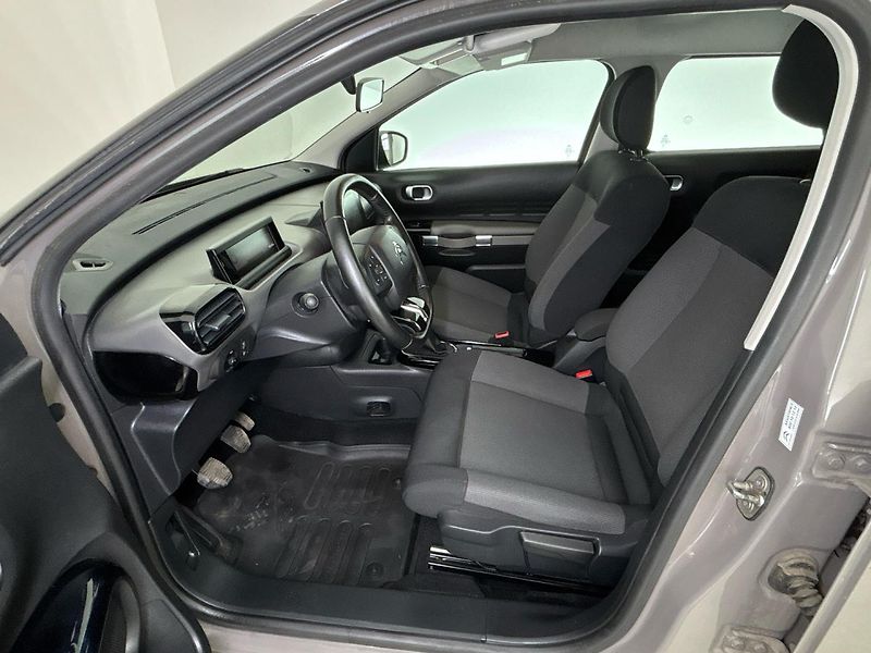 Citroën C4 Cactus Hatchback - fotka 7 z 28