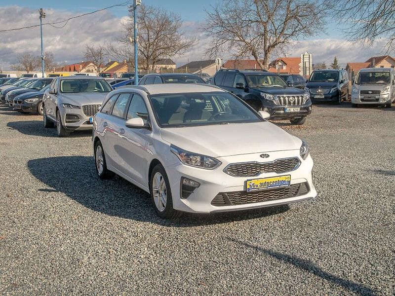 Kia Ceed (2019) ČR 1.6D 85KW - fotka 3 z 47