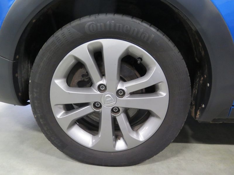 Dacia Lodgy (2015) 1.2TCe,navi,klima,senzory,kola - fotka 19 z 26