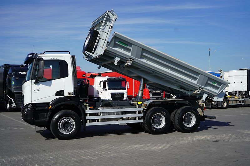 Iveco X-WAY (2025) 480 / E 6 / WYWROTKA / 6 X 4 / - fotka 3 z 53