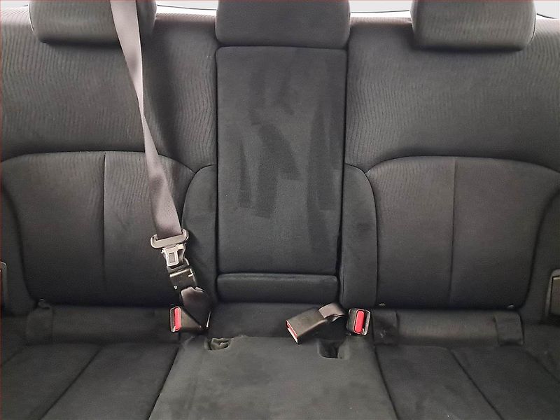 Subaru Outback (2012) 2.0 D, 4X4, Xenony, Tempomat - fotka 10 z 17