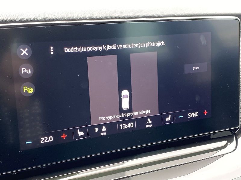 Škoda Octavia (2022) Combi 2.0 TDI 4x4 DSG Style+ - fotka 22 z 36