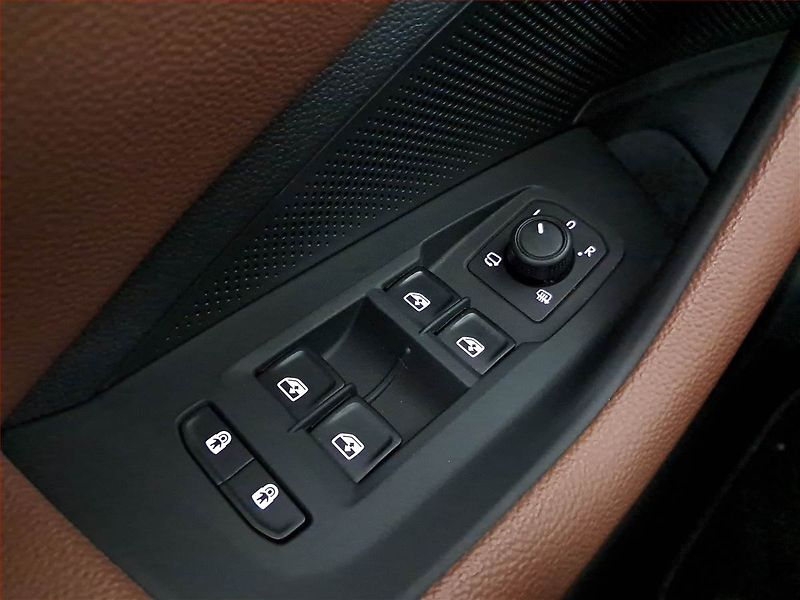 Škoda Superb (2024) Selection 1.5 TSI - fotka 19 z 29