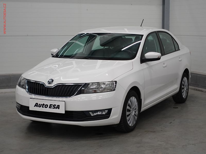 Škoda Rapid (2017) 1.0TSI, ČR, AC, park.asist - fotka 3 z 16