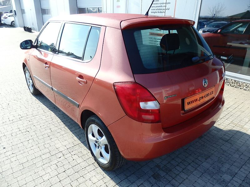 Škoda Fabia 1.2 HTP 51 kW KLIMATIZACE - fotka 5 z 15