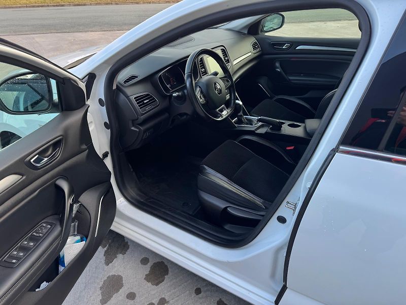 Renault Mégane 1.5DCI,volat-608 081 843 - fotka 12 z 15