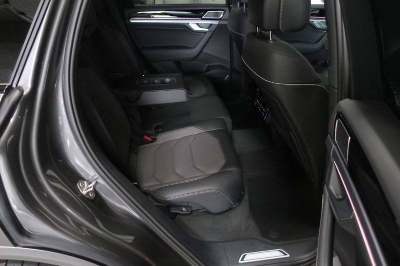 Volkswagen Touareg (2026) NEW Final Edition R Line 210kW - fotka 42 z 50