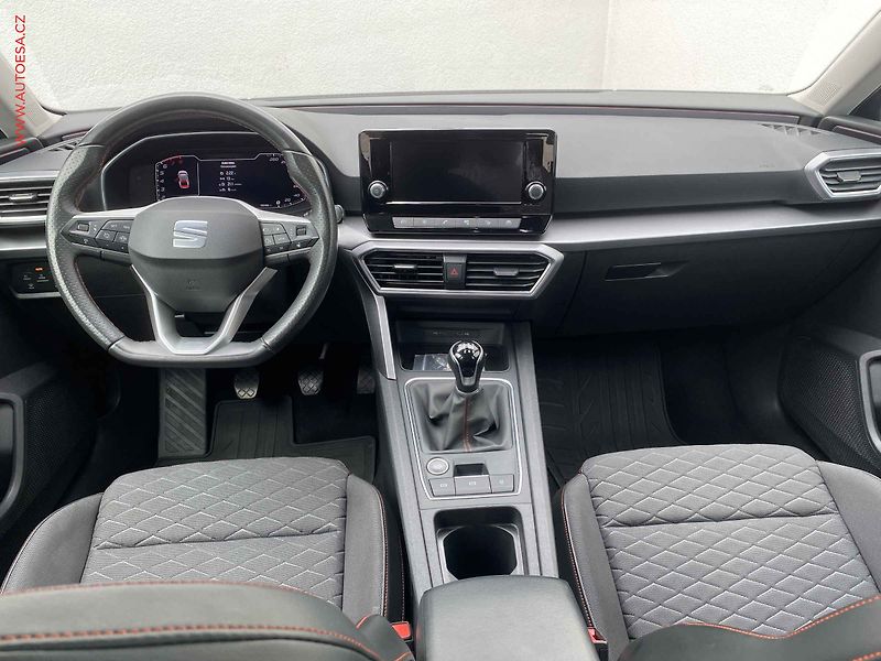 Seat Leon (2020) 1.5 TSi, FR, LED, TZ - fotka 8 z 19