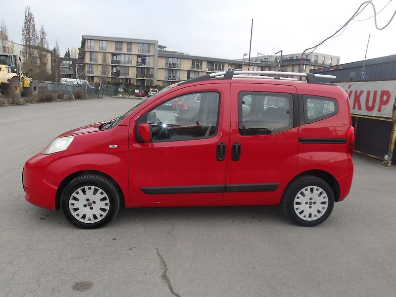 Fiat Qubo 1,4i ČR 1.MAJITELKA !!! - fotka 2 z 28