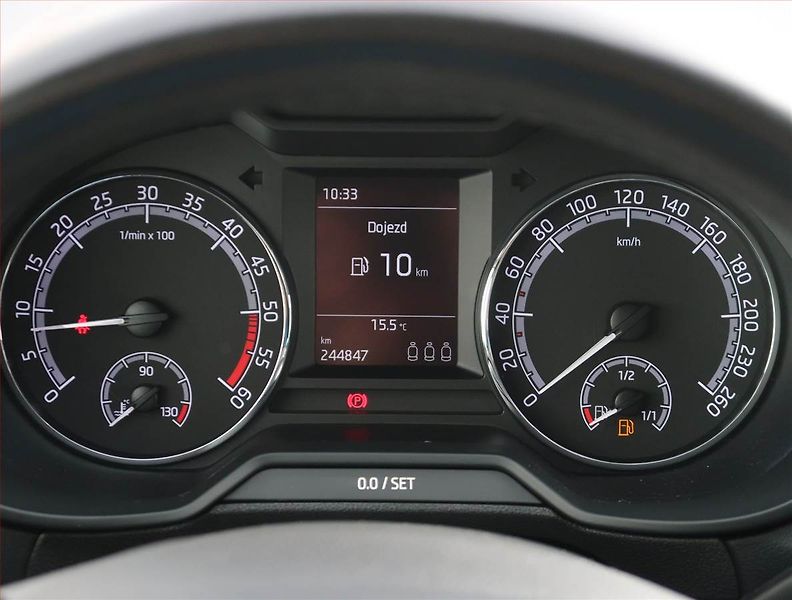 Škoda Octavia (2019) Ambition Plus 1.6 TDI - fotka 11 z 21