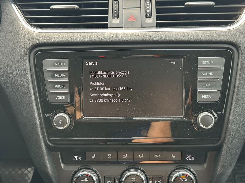 Škoda Octavia (2016) Scout 2.0 TDI 4x4 135kW - fotka 21 z 35