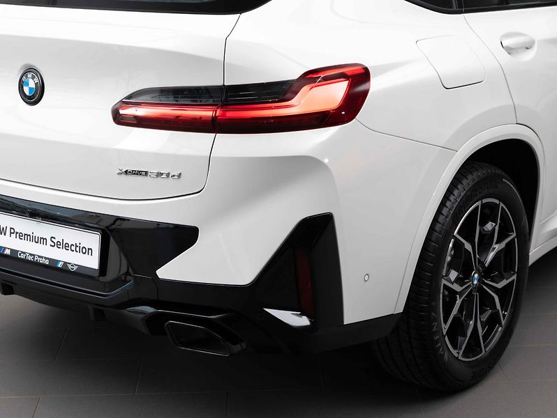 BMW X4 xDrive30d - fotka 9 z 22