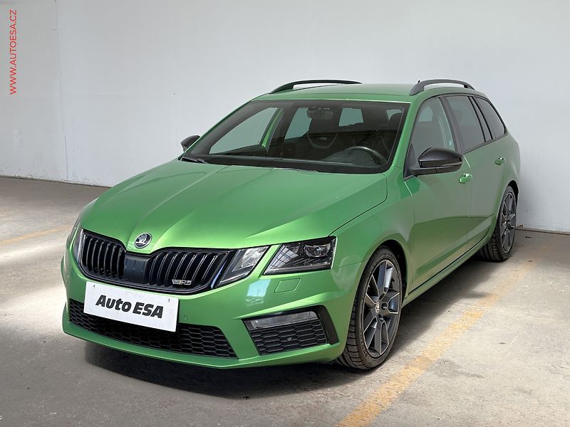 Škoda Octavia (2018) 2.0 TDi, ČR, RS, DSG, LED, - fotka 3 z 19