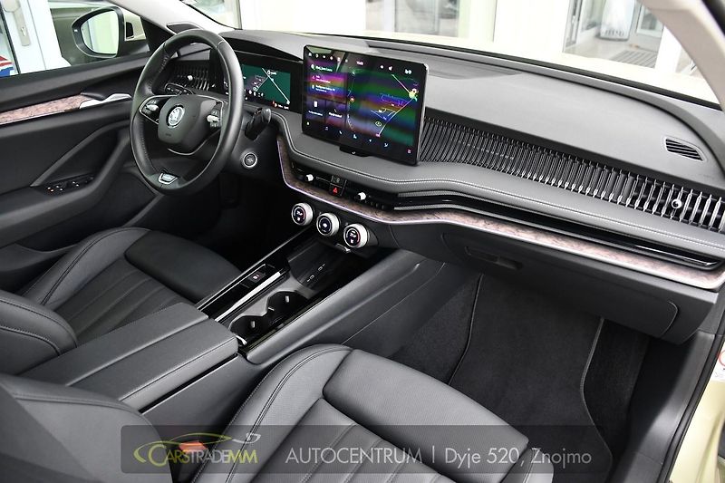 Škoda Superb 2.0TDi 142kW L&K 4x4 - fotka 14 z 61