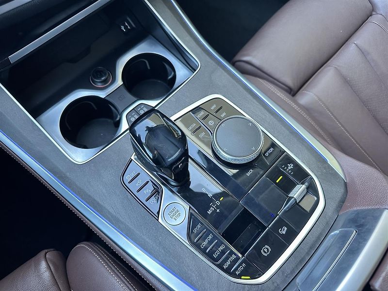 BMW X5 xDrive30d - fotka 7 z 16