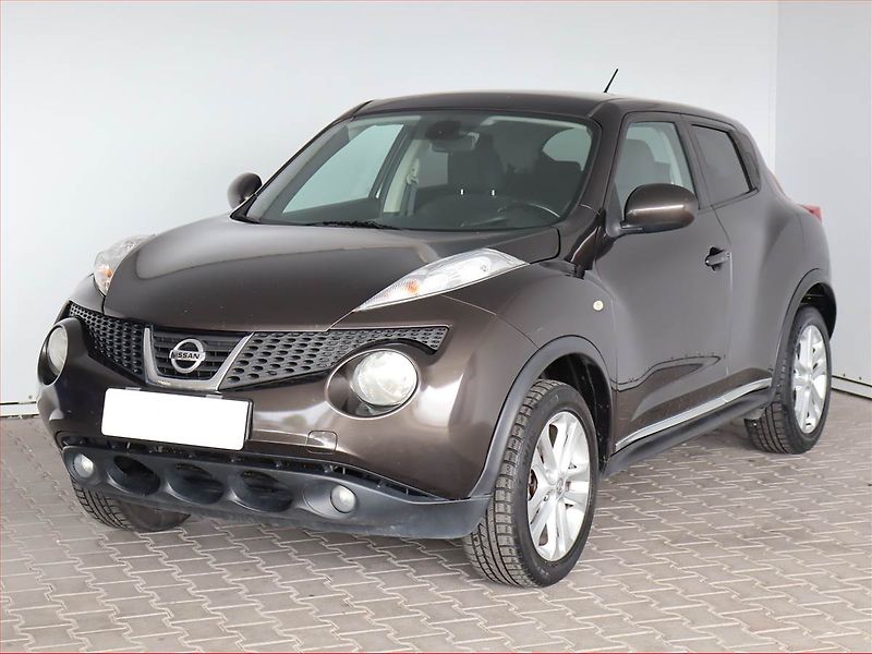 Nissan Juke (2011) 1.6 i, Serv.kniha, Tempomat - fotka 2 z 16