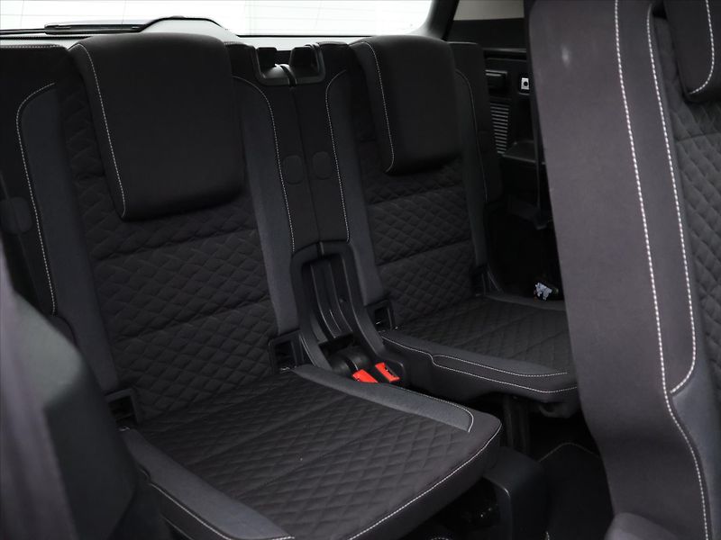 Volkswagen Touran 1,4 TSI 110kW DSG Join 7-Míst - fotka 15 z 35