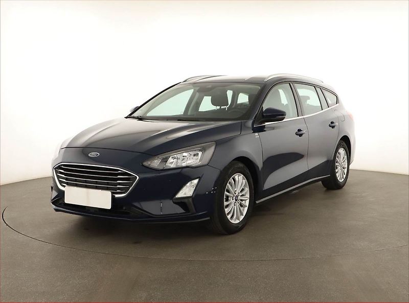 Ford Focus (2020) 1.5 EcoBlue, Navi, Tempomat - fotka 2 z 18