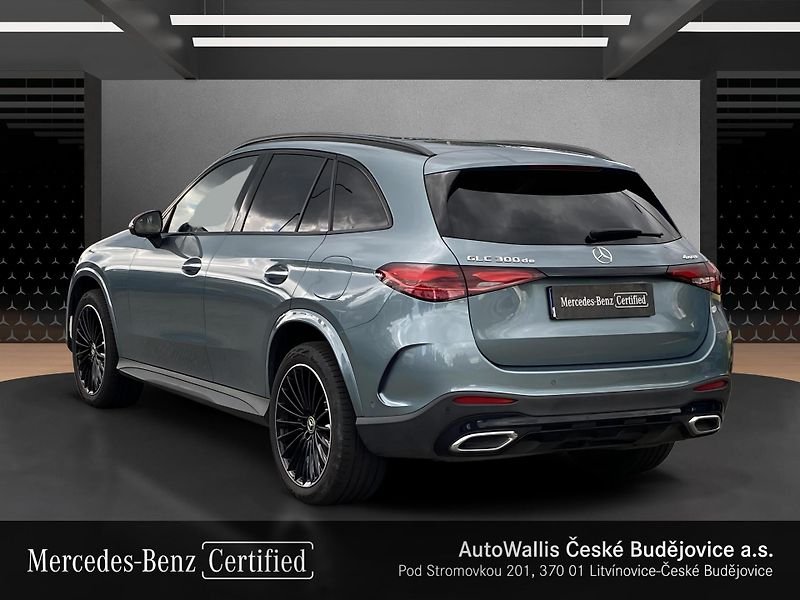 Mercedes-Benz GLC GLC 300 de 4MATIC AMG - fotka 3 z 27