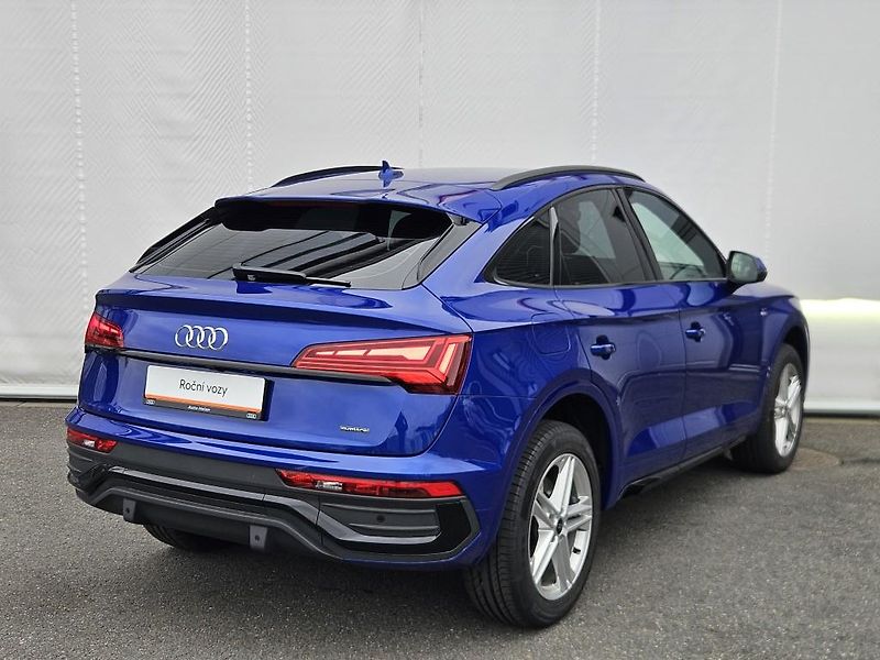 Audi Q5 2.0TDi Sportback S-Line 150kW - fotka 2 z 23
