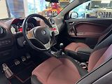 Alfa Romeo MiTo (2011) 1,4 T Multiair 135k MT Distinc - náhled 6