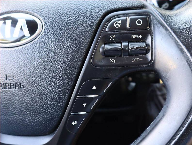 Kia Ceed (2013) 1.6 GDI, Serv.kniha, Tempomat - fotka 17 z 18