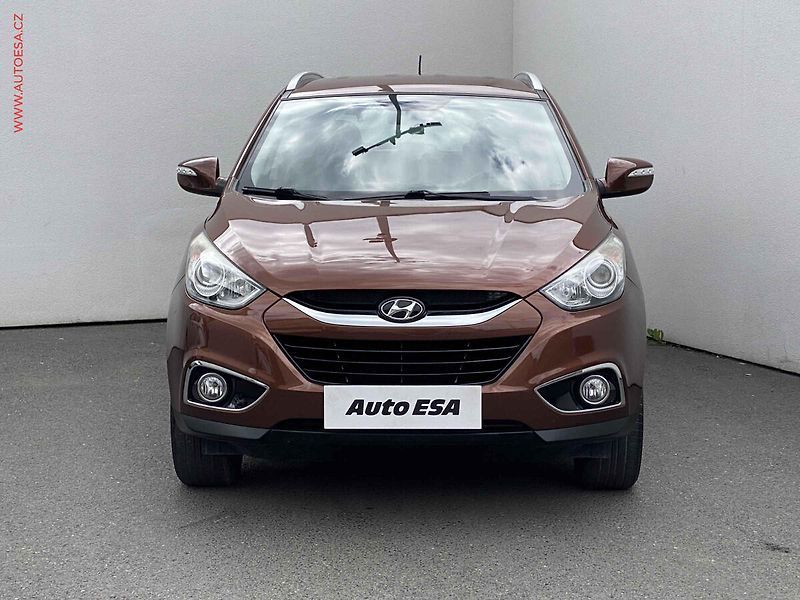 Hyundai ix35 (2013) 1.6 GDi 2WD, Comfort, +kola - fotka 2 z 15