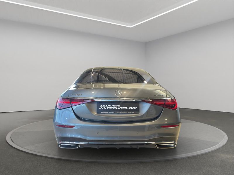 Mercedes-Benz Třídy S (2021) S 500 4MATIC - fotka 6 z 24