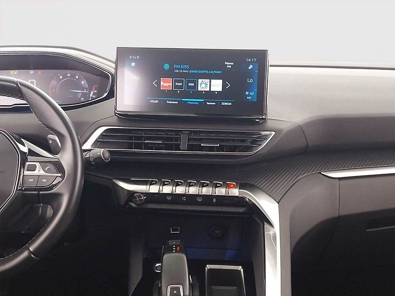 Peugeot 5008 (2021) PureTech 130 - fotka 12 z 23