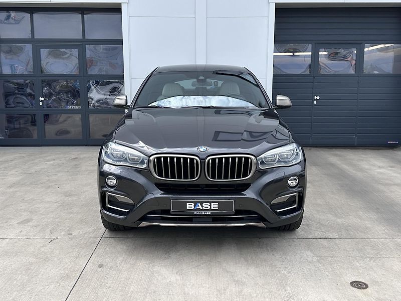 BMW X6 xDrive30d  - fotka 2 z 23