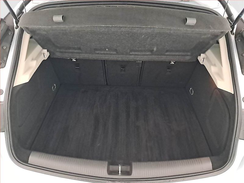Opel Astra (2016) 1.4 T, Automat, Navi, Xenony - fotka 14 z 18