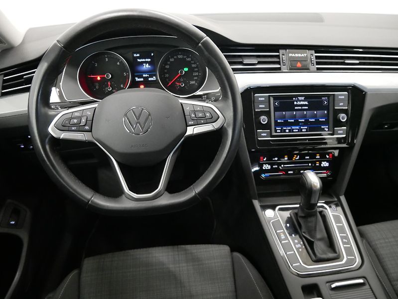 Volkswagen Passat - fotka 20 z 21