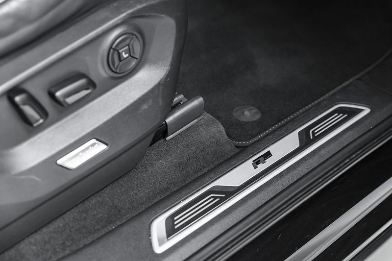 Volkswagen Touareg - fotka 16 z 40