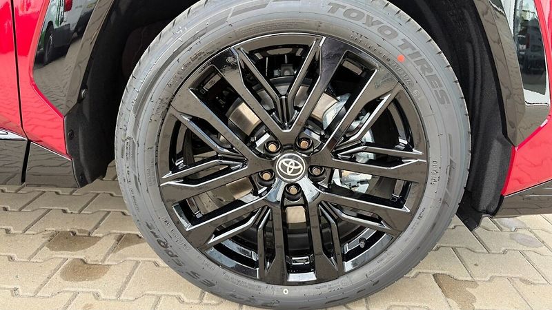 Toyota RAV4 4x4 PHEV  Style - fotka 7 z 19