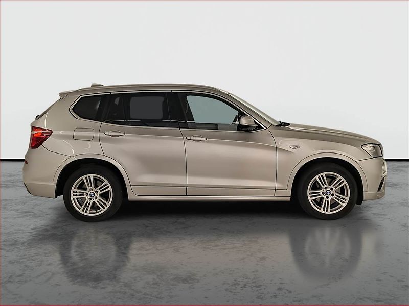 BMW X3 (2012) M Sport xDrive20d, 4X4 - fotka 6 z 22