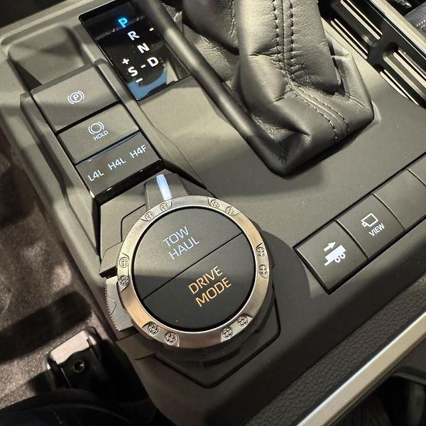 Toyota 4Runner (2026) 2.4 i-FORCE MAX Hybrid - fotka 15 z 31
