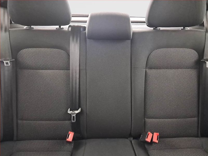 Škoda Fabia (2006) Ambiente 1.2, po STK, Tažné - fotka 10 z 14