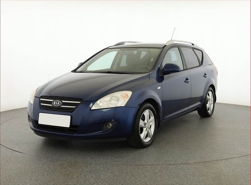 Kia Ceed (2009) 1.4 CVVT, nová STK, Klima - fotka 2 z 15